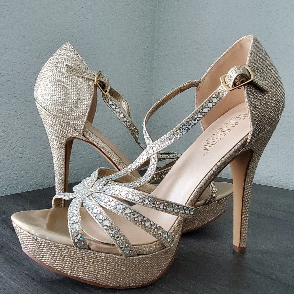 WOMEN DE BLOOSOM, BALARINA PLATFORM HEEL GALA IN GOLD